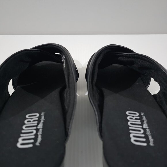 Munro Lee Slide Slip On Sandal Low Heel Shoe Black Lamb Leather Size 8 - Picture 9 of 12